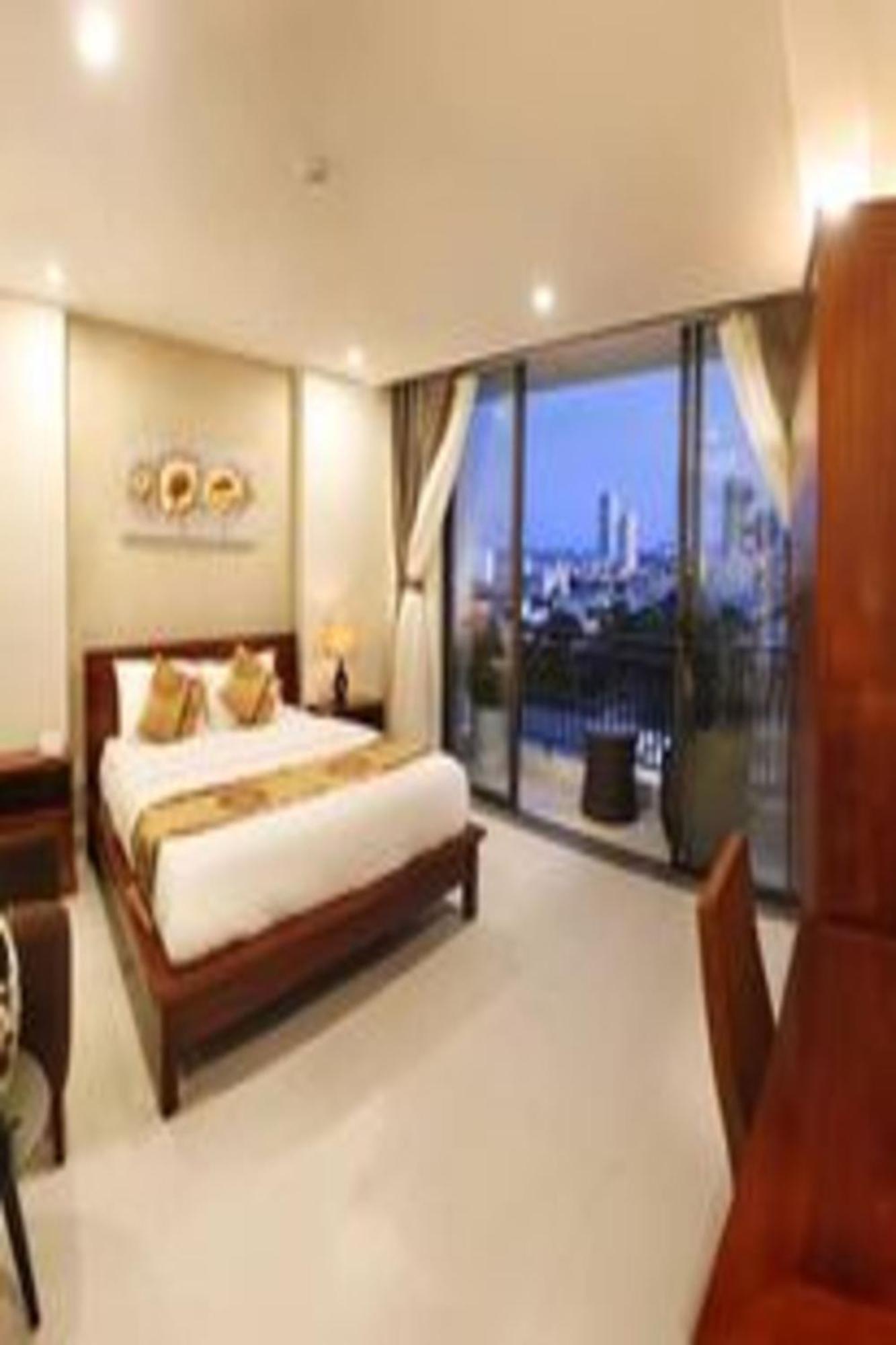 Khách sạn Son Tra & Đà Nẵng
